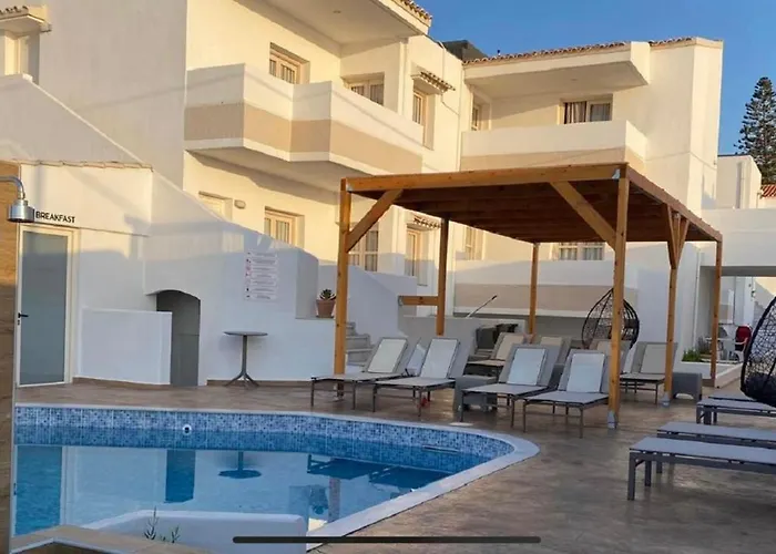 Coralli Beach Hotel