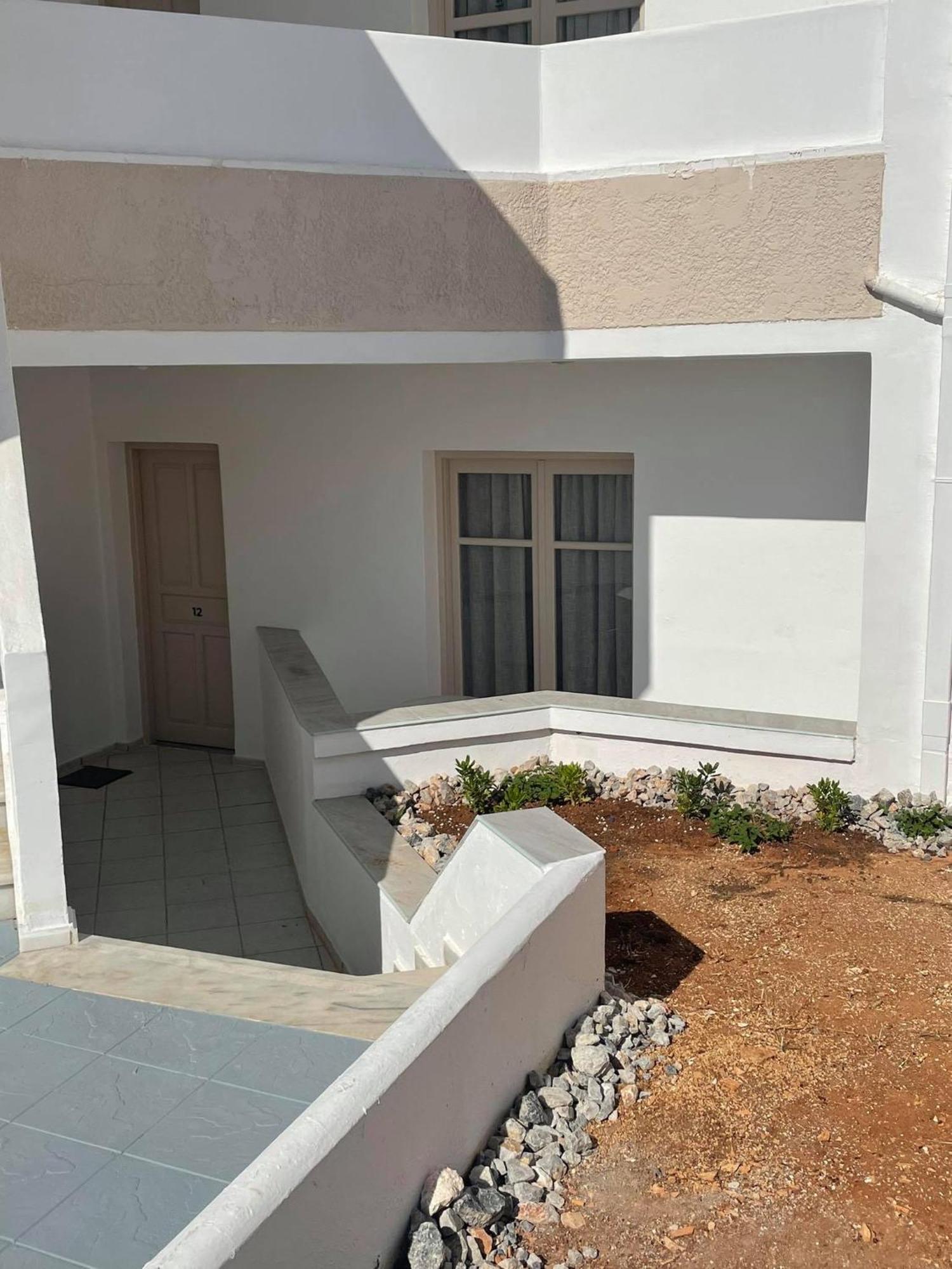 Coralli 3* Kokkini Hani